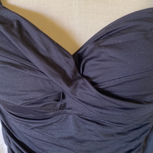 La Blanca Island Goddess Twist Mio black one piece size 10 - Picture 4 of 11